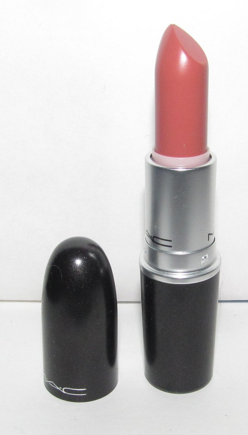 MAC Lipstick - Thrills