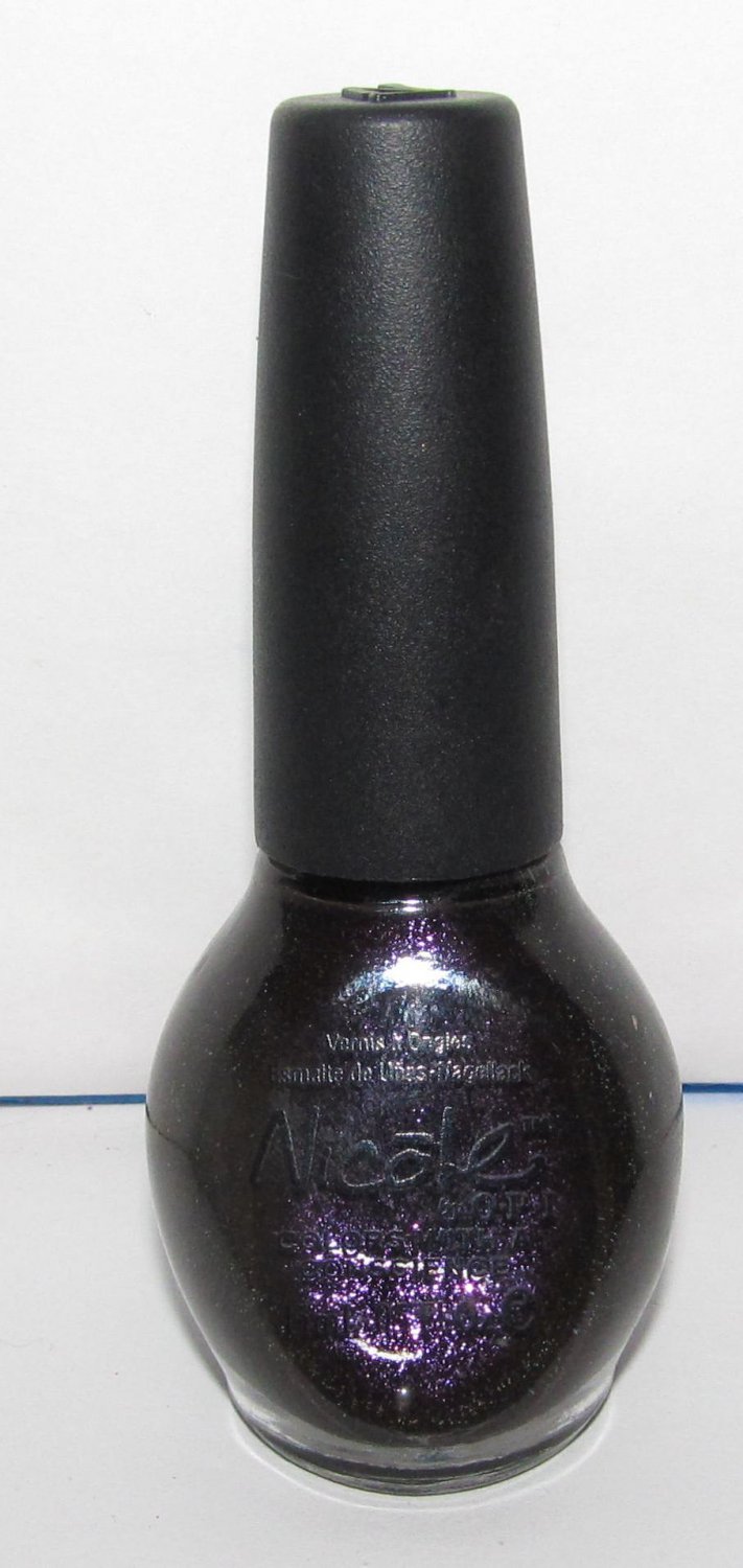 Nicole by OPI - Black to the Future NI 236 - NEW