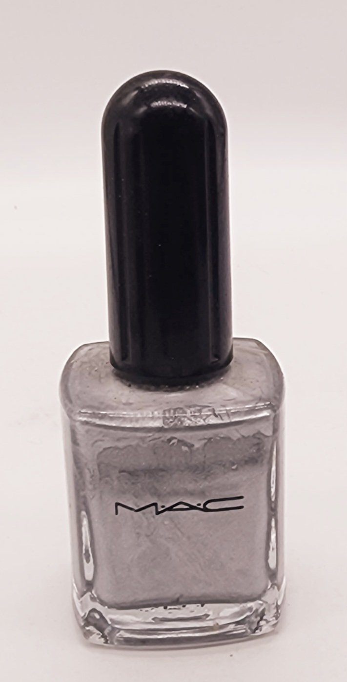 MAC Cosmetics Nail Polish - Silver O - NEW - HTF - RARE!