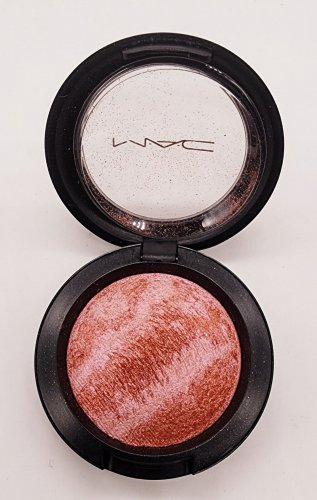 MAC Cosmetics Mineralize Eye Shadow - Caribbean - NEW