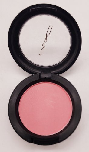 M.A.C. Cosmetics - Bashful, Are We? - NEW