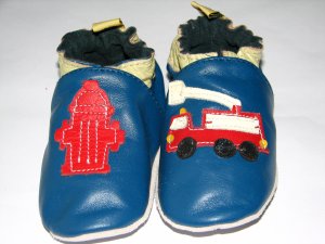 Happy kids Fire engine