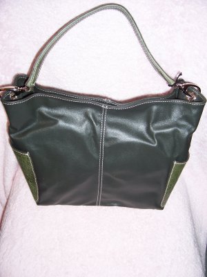 GENUINE LEATHER ITALIAN-MADE DESIGNER HANDBAG by REGINA, RET. $150