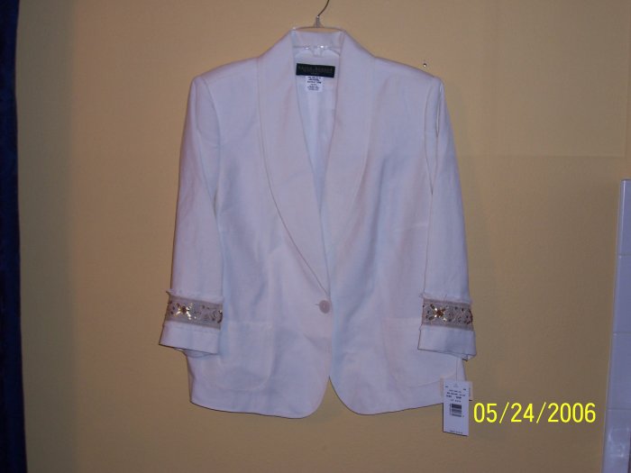 WOMEN'S LINEN BLAZER by HARVE BENARD, RET. $142, SZ 16W; SAVE 60%!
