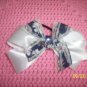 hair bow white/blue