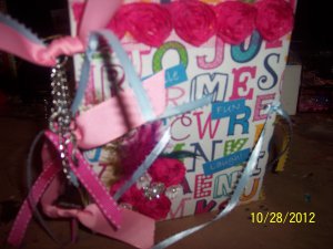 Pinky letters mini album