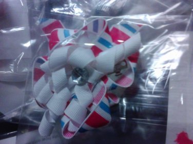 Boutique bow on a clip