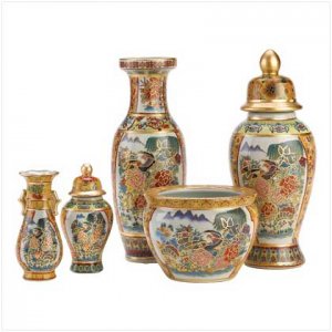 Asain Palace vase ensemble