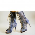 Kvoll Designer peep-toes boots