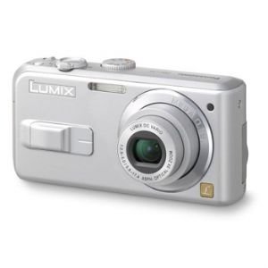 PANASONIC DMC-LS2 LUMIX 5.0 MP DIGITAL CAMERA
