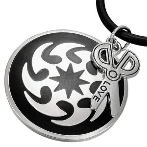 CUT LOVE Trendy Tribal necklace