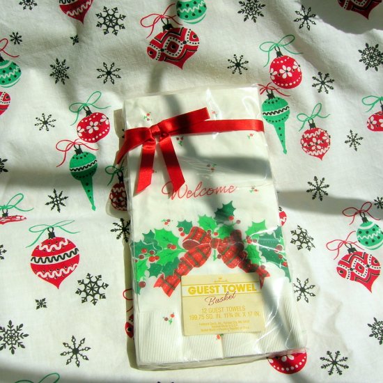 Vintage Christmas Hallmark Paper Guest Towels