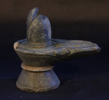Antique India gray marble Hindu temple lingam - Yoni Sculpture