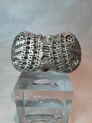 Alexander Ney contemporary sculptor "Silver Object "