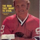 * 1972 SPORTS ILLUSTRATE​D CHICAGO BOBBY HULL
