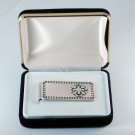 RARE COLLECTIBLE SILVER PLATED KENNETH COLE ETCHED CLOVER DESIGN MONEY CLIP  NIB