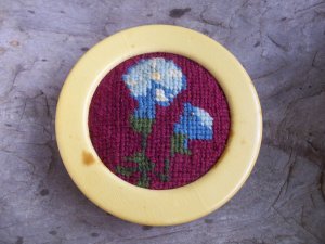 Vintage Celluloid Sewing Pin Cushion Needlepoint Top