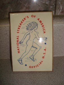 ~Vintage Retro 1970s Nat'l Streakers of America Plaque~