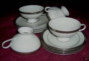 Rosenthal Continental Duchess cups/saucers (12 availble