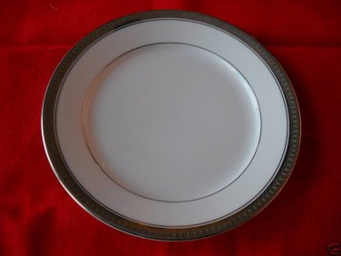 Rosenthal Duchess bread plates (7 available