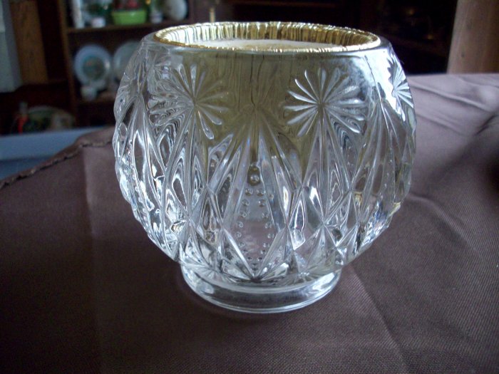 Avon Round Clear Glass Candle Holder