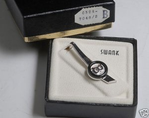 VINTAGE SWANK LETTER B SILVER TONE MEN&acirc;��S TIE CLIP