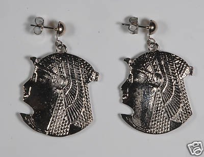 SILVER TONE VINTAGE METAL EGYPTIAN HEAD EARRING JEWELRY