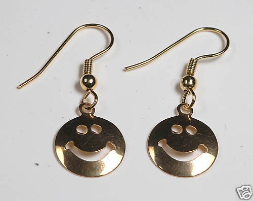 VINTAGE SMILEY FACE GOLD TONE EARRINGS JEWELRY