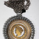 VINTAGE 1913 QUEEN ENGLISH? PENDANT NECKLACE JEWELRY