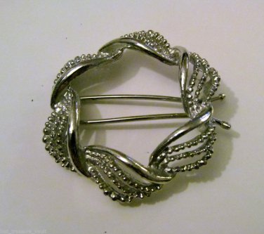 VINTAGE SILVER TONE METAL ROUND HAIR BARRETTE  JEWELRY