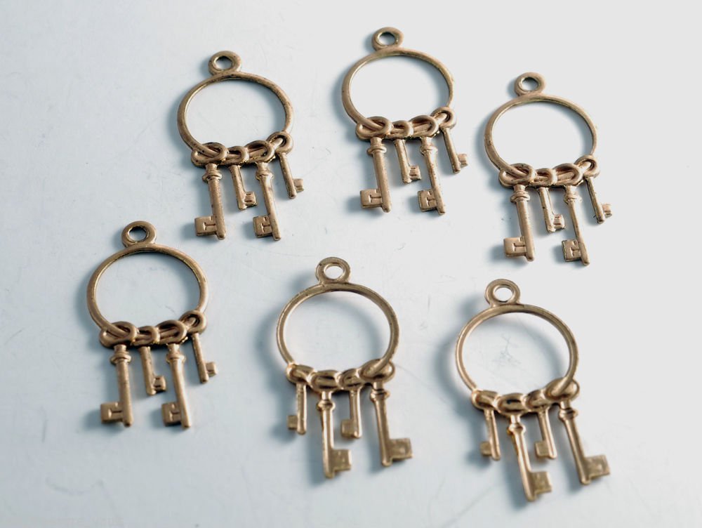Vintage Raw Brass Metal Jailer Keys Stamping Set of 6 Charms Jewelry Making