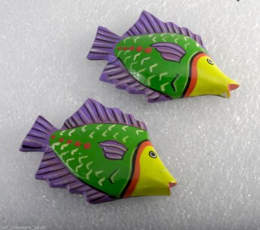 Vintage Pair Wooden Fish Painted Tropical Findings Not Drilled Glueing