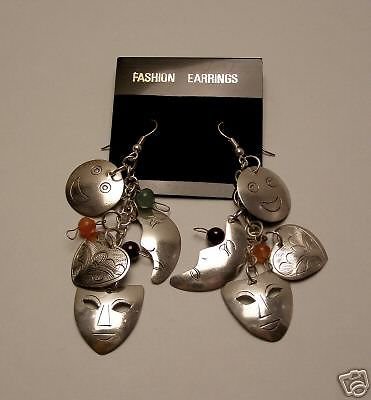 SILVERTONE VINTAGE BEADED DANGLE CHARM EARRING JEWELRY
