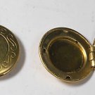 VINTAGE BRASS PAIR OF ROUND LOCKETS PENDANT JEWELRY 20mm