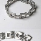 SILVER TONE METAL SQUARE BRACELET JEWELRY WRIST WEAR