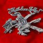 Thats All Folks Warner Brothers Bugs Bunny 1994 Pin Velveteen Pouch Jewelry