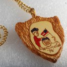 Vintage 1970's Ronny Patriotic USA Necklace Jewelry Lion Flag