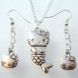 Silver Tone HELLO KITTY Necklace & Earrings Set in Box