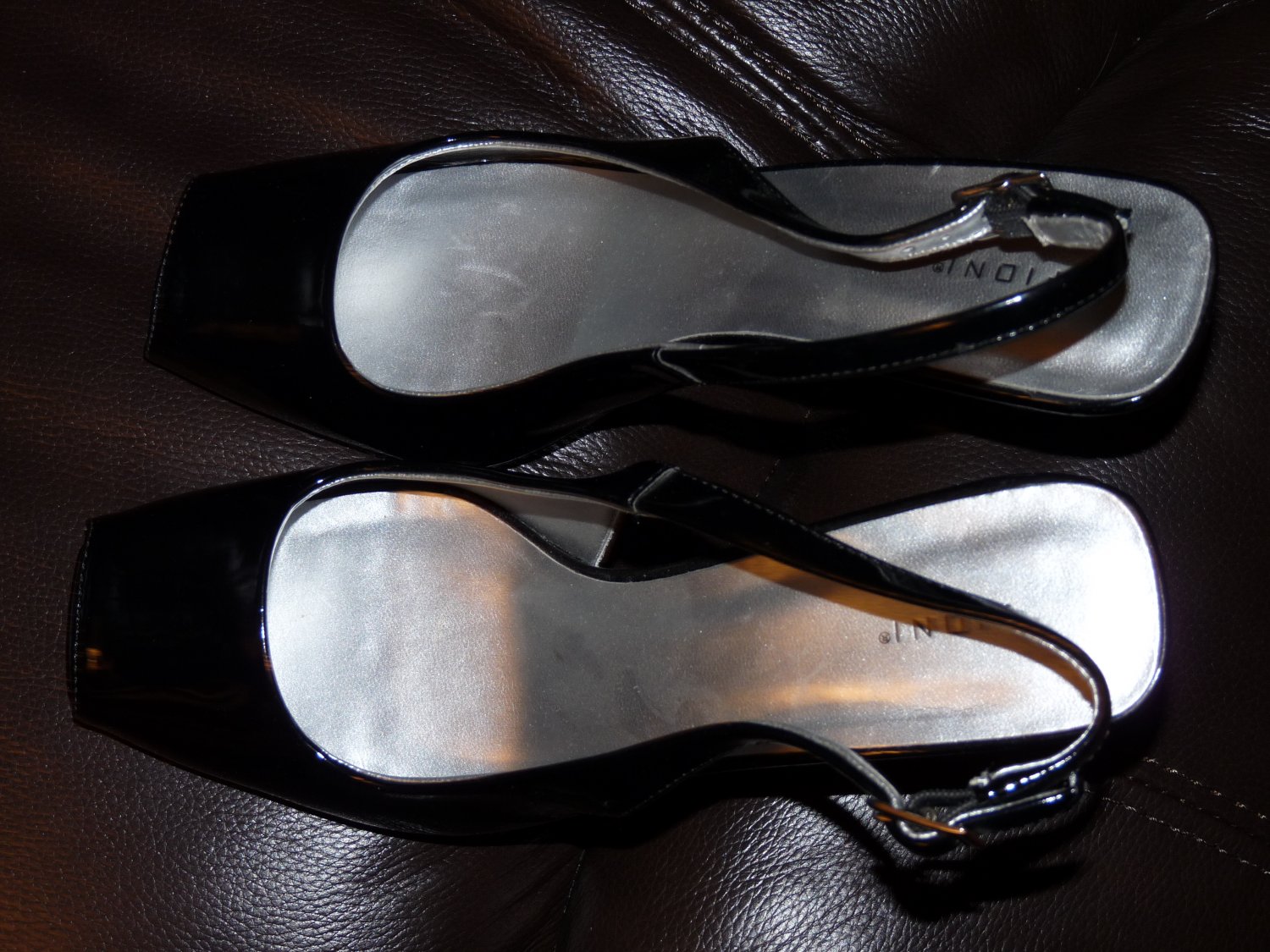 fioni black heels