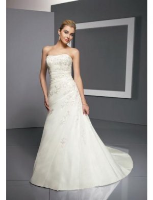 A-Line/Princess Strapless Chapel Train Satin wedding dress for brides 2010 style(WDE0091)