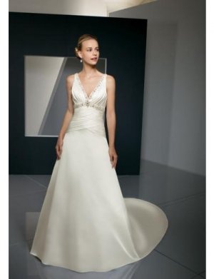 A-Line/Princess V-neck Chapel Train Satin wedding dress for brides 2010 style(WDE0106)