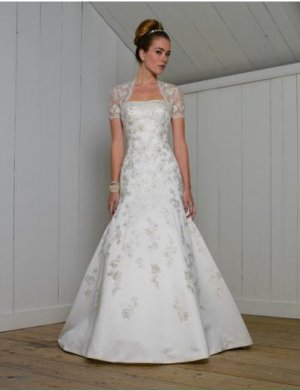 A-Line/Princess Strapless Chapel Train Satin wedding dress for brides 2010 Style(BST0091)