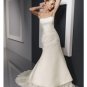 A-Line/Princess Strapless Chapel Train Satin wedding dress for brides 2010 style(WDE0102)