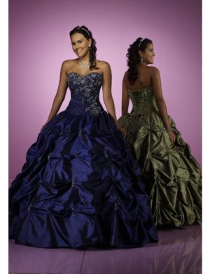 Ball Gown Sweetheart Floor Length Taffeta wedding dress for brides 2010 style(BST0166)
