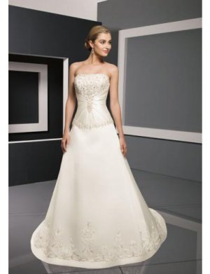 A-Line/Princess Strapless Chapel Train Satin wedding dress for brides 2010 style(WDE0089)