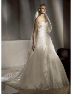 A-Line/Princess Strapless Chapel Train Satin wedding dress for brides 2010 Style(WDS0057)