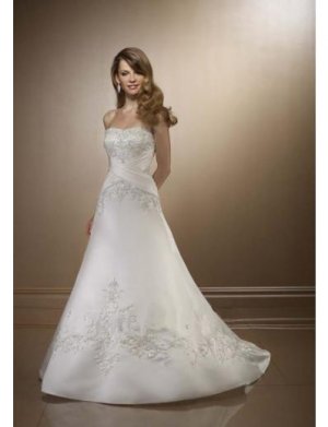 A-Line/Princess Strapless Chapel Train Satin wedding dress for brides 2010 Style(WDS0031)