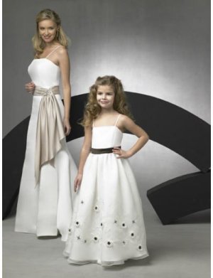 A-line Spaghetti Straps Tea-length Satin Flower girls Dress 2010 style(FGD0068)