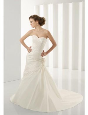 A-Line/Princess Sweetheart Chapel Train Satin wedding dress for brides new style(WDE0028)