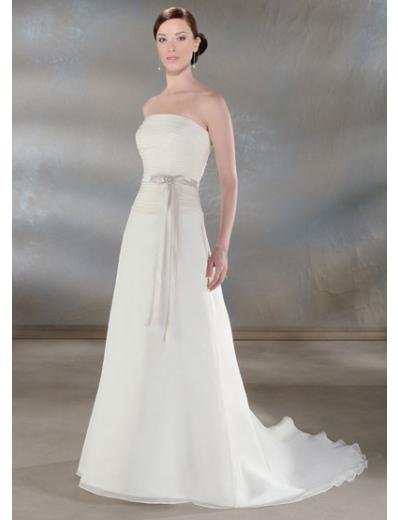 A-Line/Princess Strapless Chapel train Chiffon wedding dress for brides new Style(WDA0052)